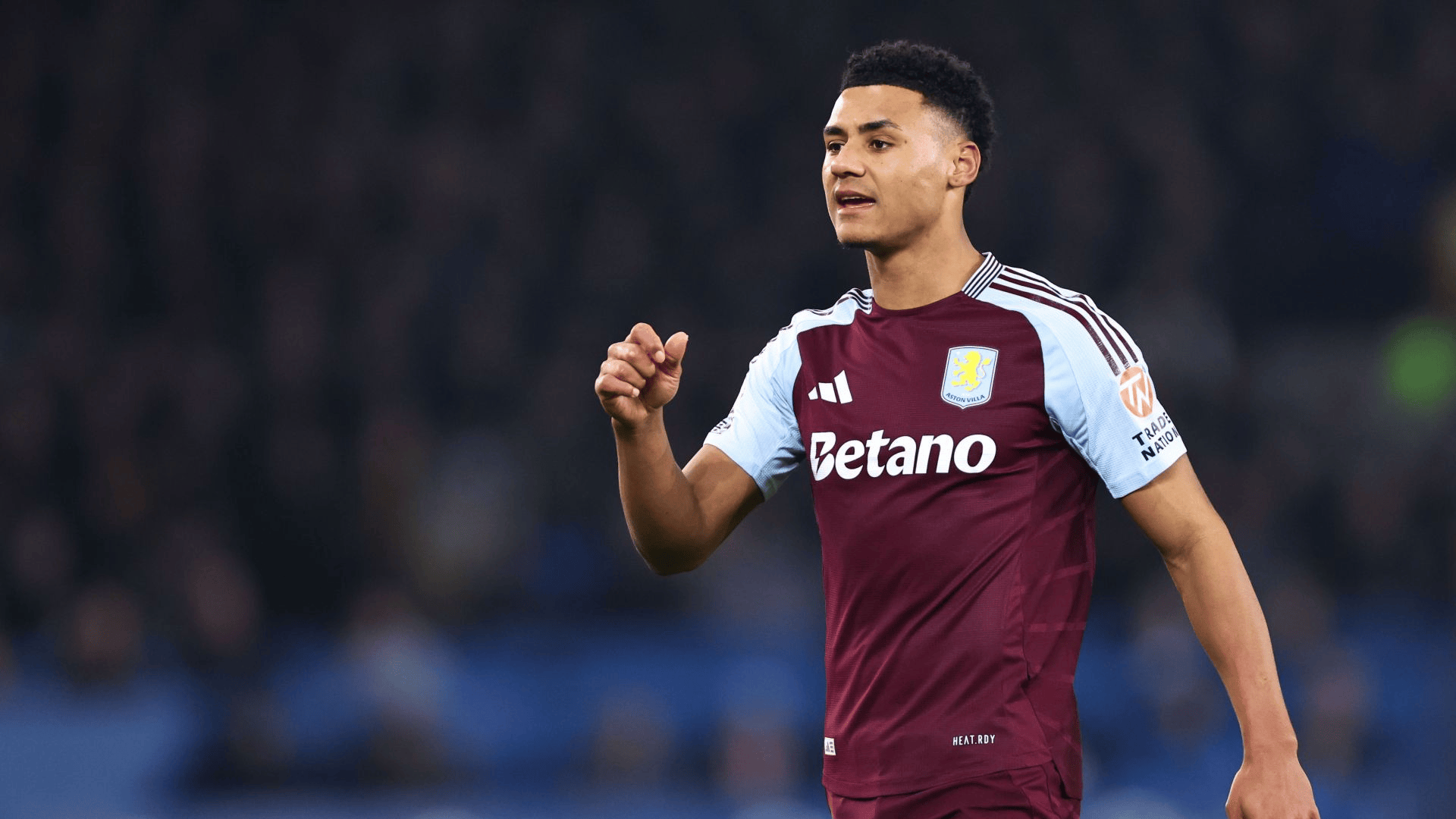 球权由外向 球权由外向